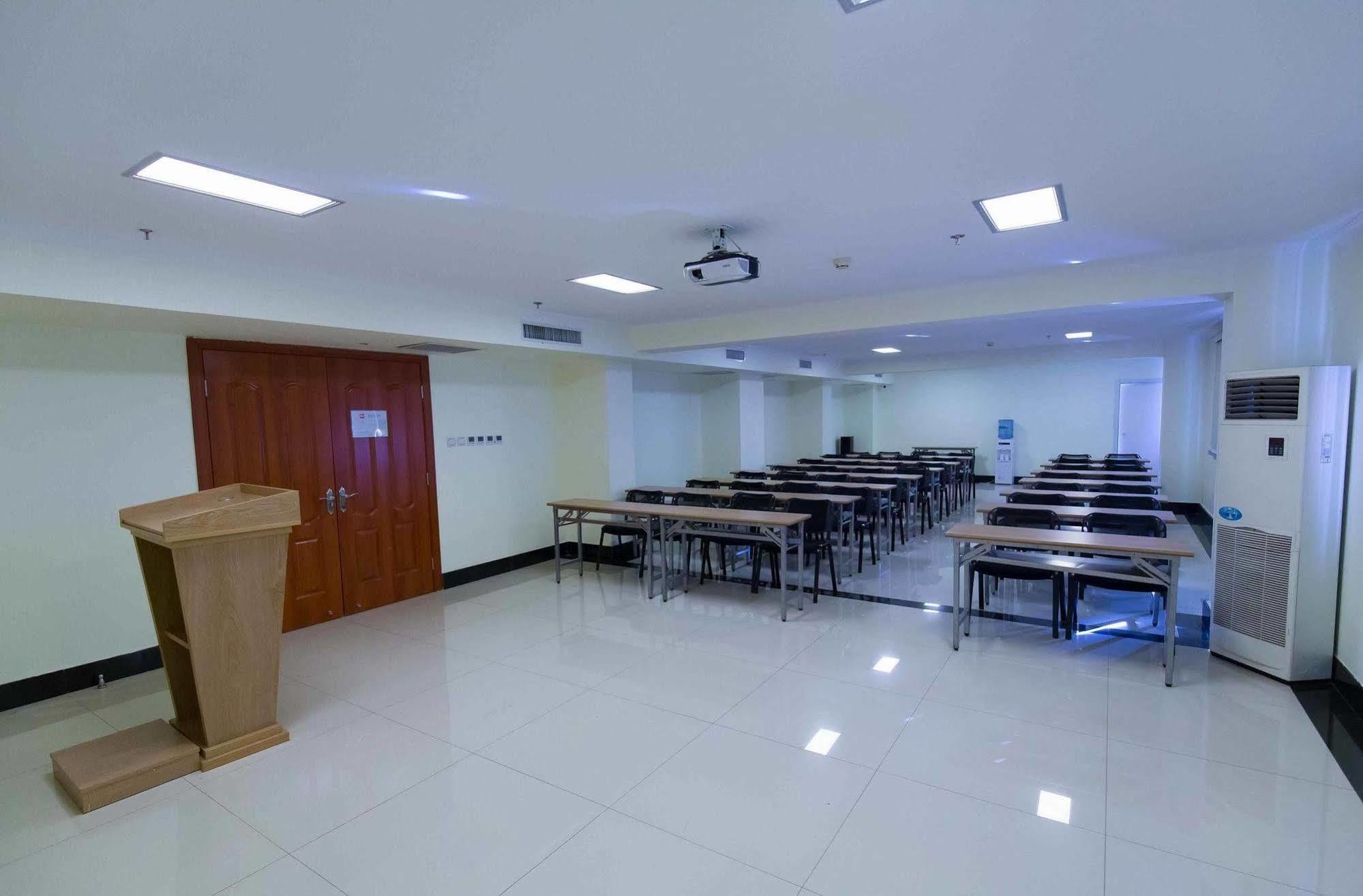 Hotel Ibis Shenyang Tiexi Экстерьер фото